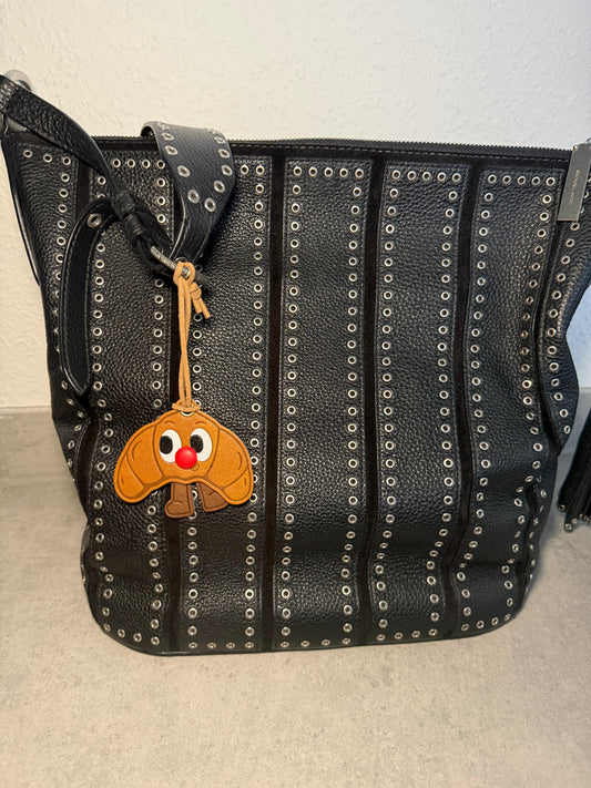 Mr. Croissant 🥐 – Niedlicher Taschenanhänger mit Charme