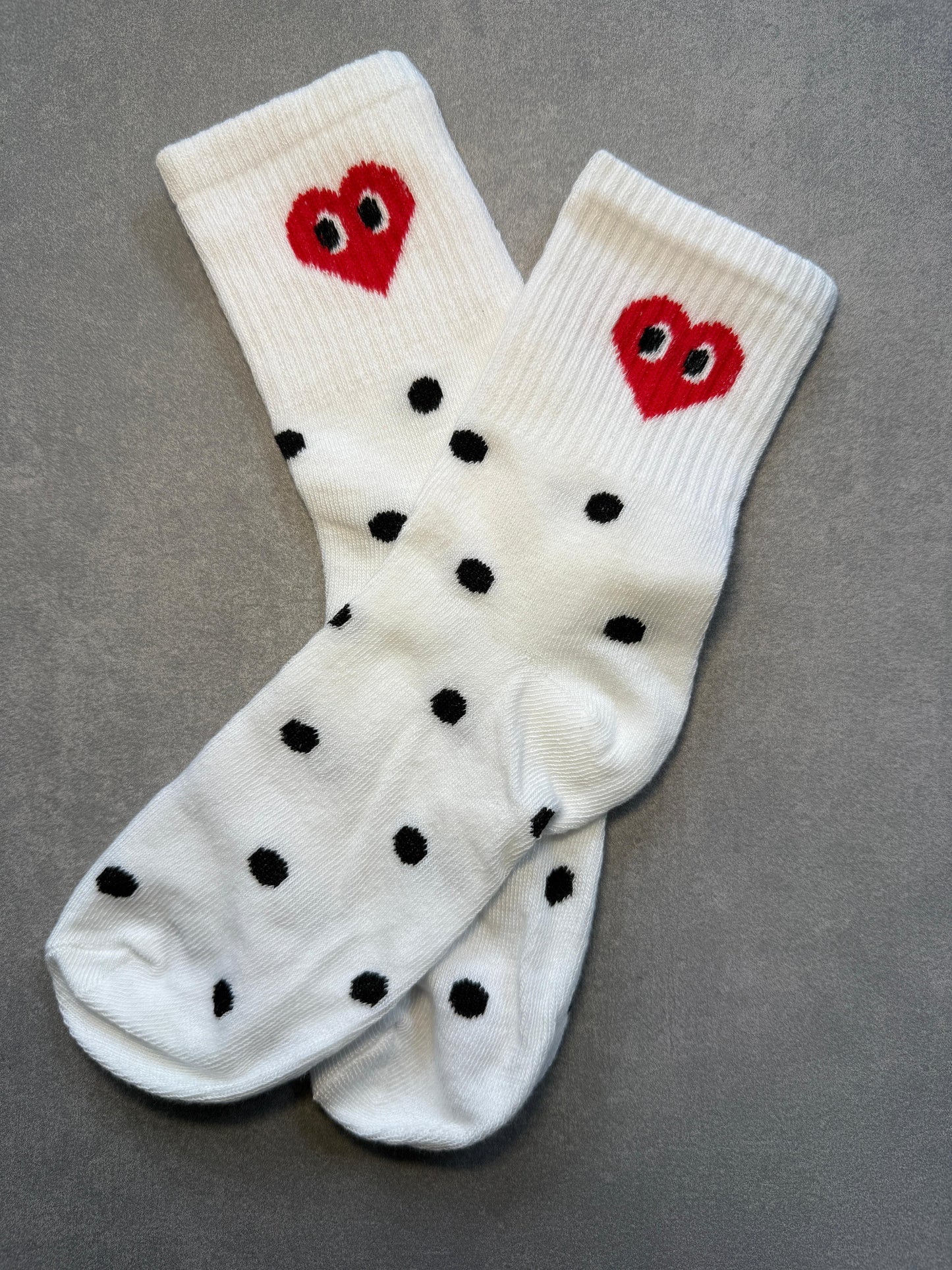 Heart Eyes – Süße Herz-Socken mit Augen